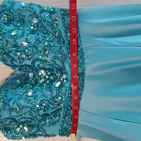 Turquoise pageant gown - Picture 8 of 11